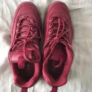 Fila maroon sneakers deals